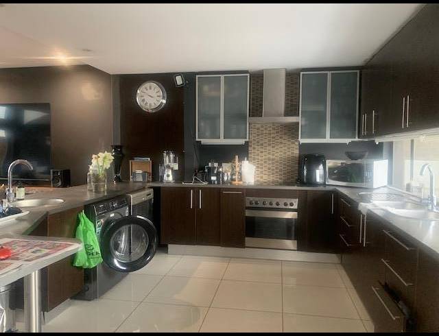 3 BEDROOM PROPERTY TO RENT IN ELMAPARK